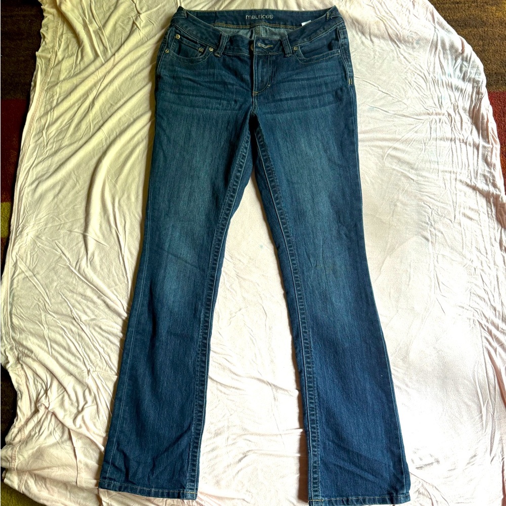 Maurices Juniors size 6 long jeans